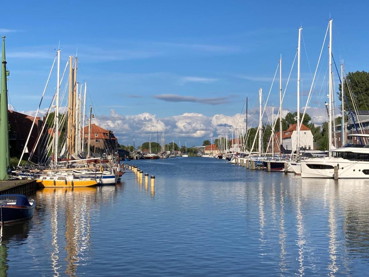 Hotel Das Brueckenhaus Glückstadt Dış mekan fotoğraf
