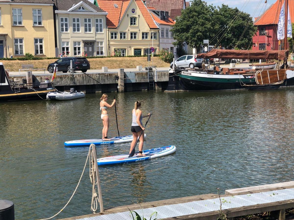 Hotel Das Brueckenhaus Glückstadt Dış mekan fotoğraf