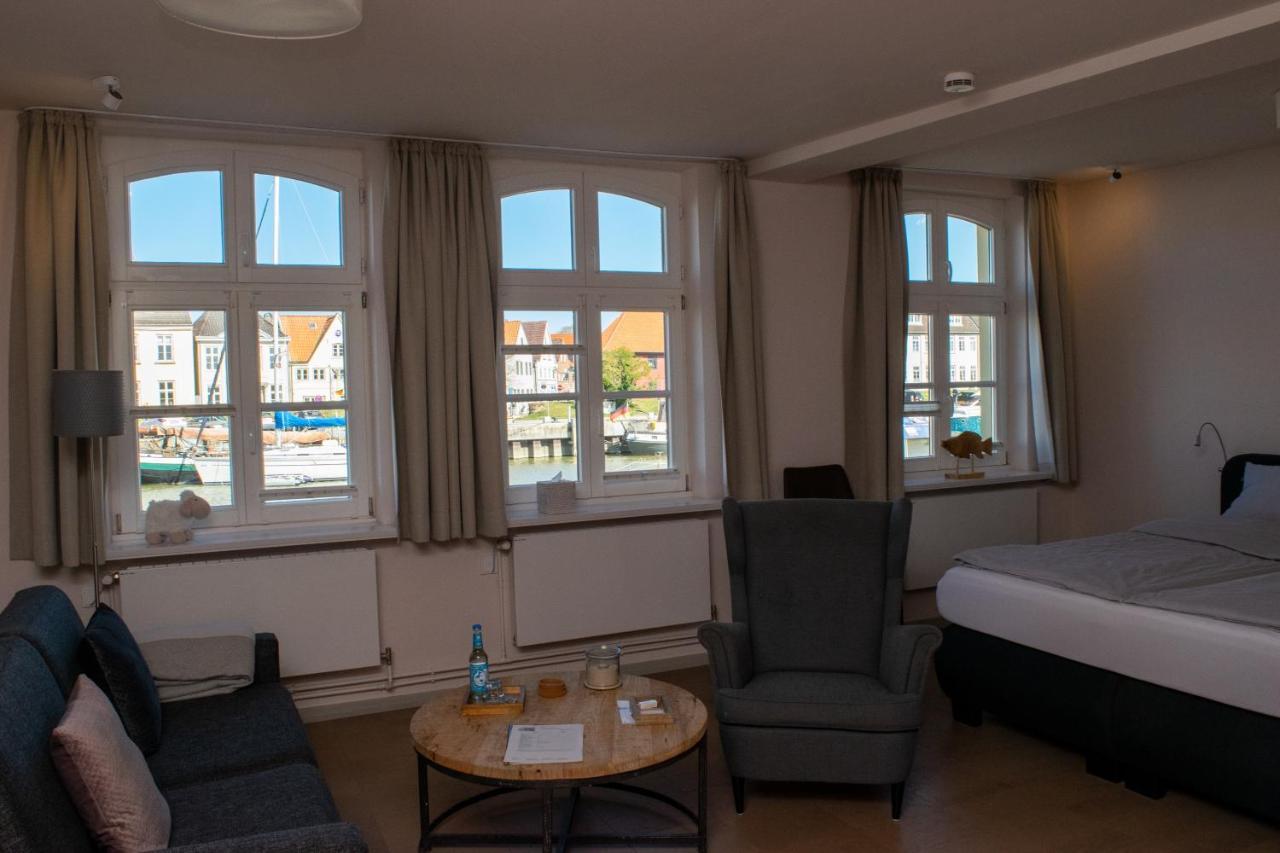 Hotel Das Brueckenhaus Glückstadt Dış mekan fotoğraf