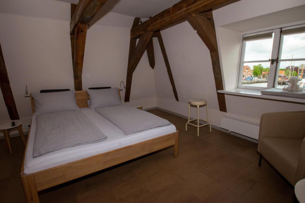 Hotel Das Brueckenhaus Glückstadt Dış mekan fotoğraf